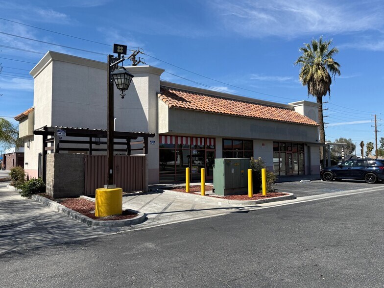 More Photos Of 889 W Florida Ave, Hemet Freestanding For Sale