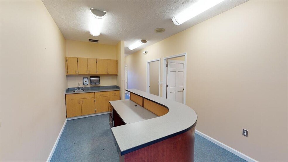 More Photos Of 96 Township Rd 369, Proctorville Medical For Lease