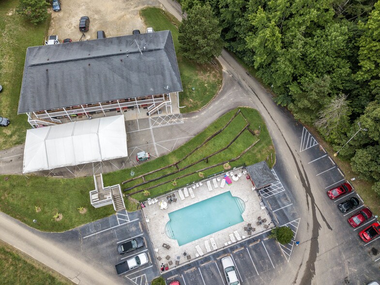 More Photos Of 9100 Wilcox Neck Rd, Charles City Marina For Lease