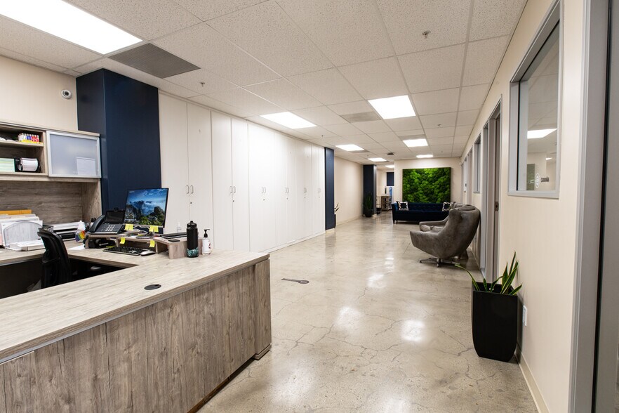 More Photos Of 3355 E Spring St, Long Beach Office For Lease