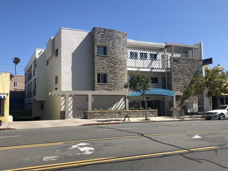 More Photos Of 1940 Garnet Ave, San Diego Medical For Sale