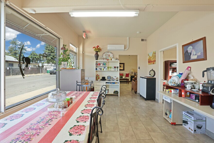 More Photos Of 529 N Hutchins St, Lodi Light Manufacturing For Sale