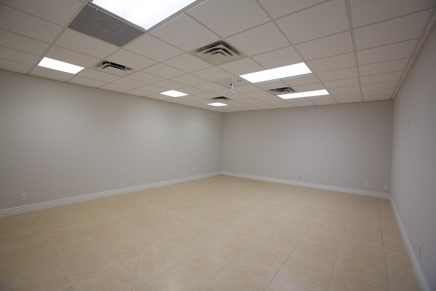 More Photos Of 1100 S Federal Hwy, Deerfield Beach Medical For Lease