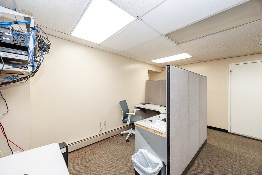 More Photos Of 67-73 Harry St, Conshohocken Office For Lease