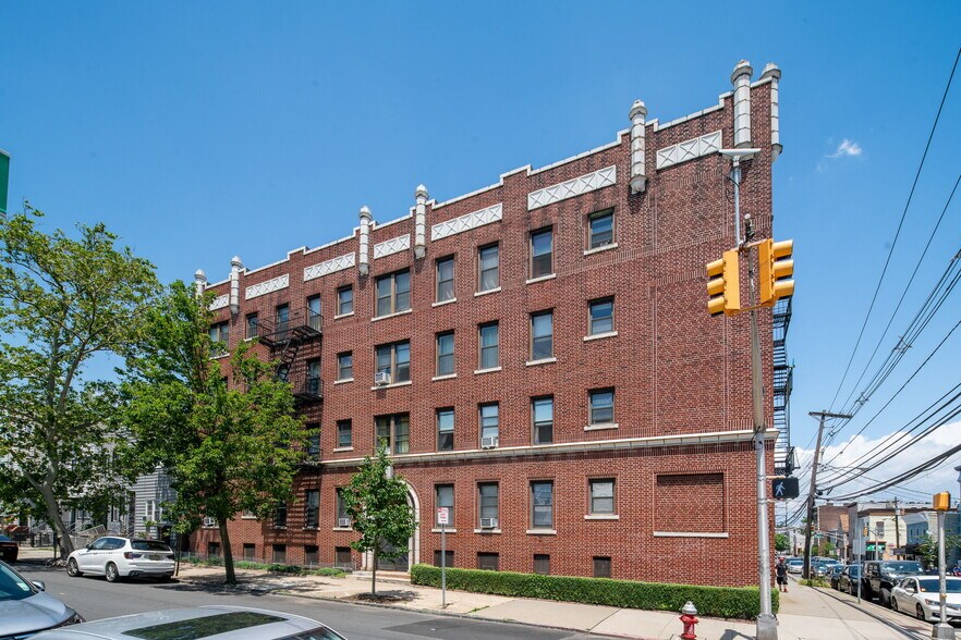 More Photos Of 995 Summit Ave, Jersey City Apartments For Sale