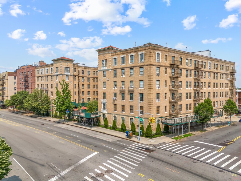 More Photos Of 148-09 Northern Blvd, Flushing Apartments For Lease