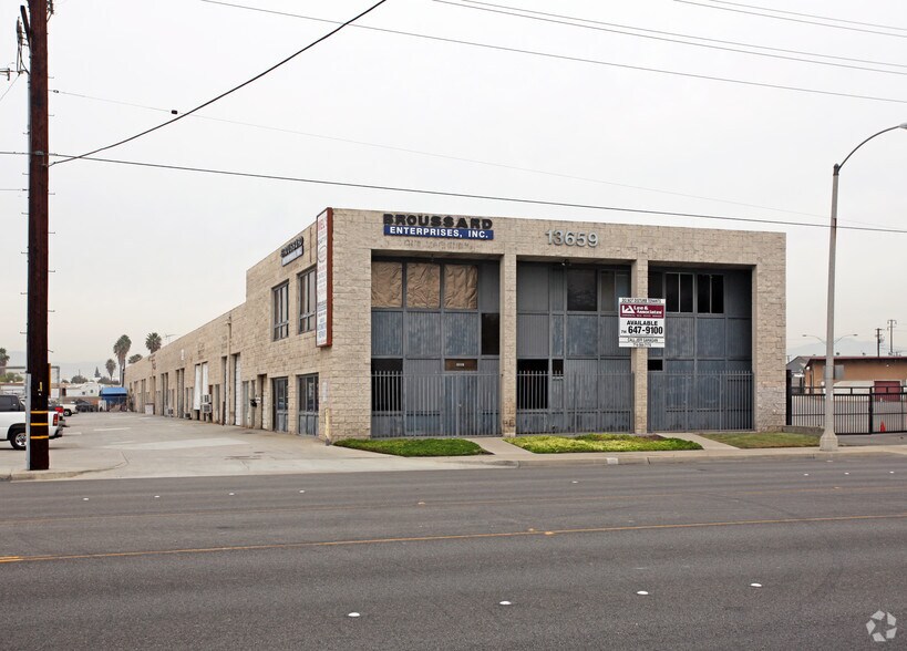 Primary Photo Of 13659 Rosecrans Ave, Santa Fe Springs Warehouse For Lease