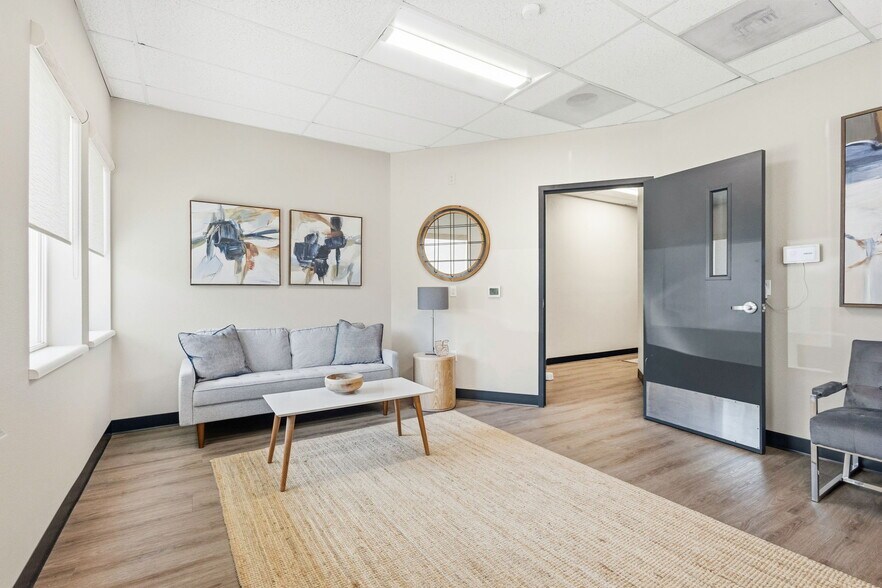 More Photos Of 1220 Liberty St NE, Salem Medical For Lease