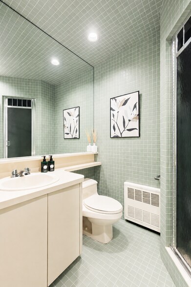 More Photos Of 870 5th Ave, New York Apartments For Sale
