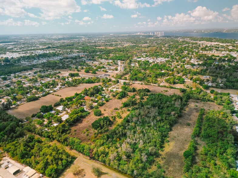 More Photos Of 621 Ortiz Ave, Fort Myers Land For Sale