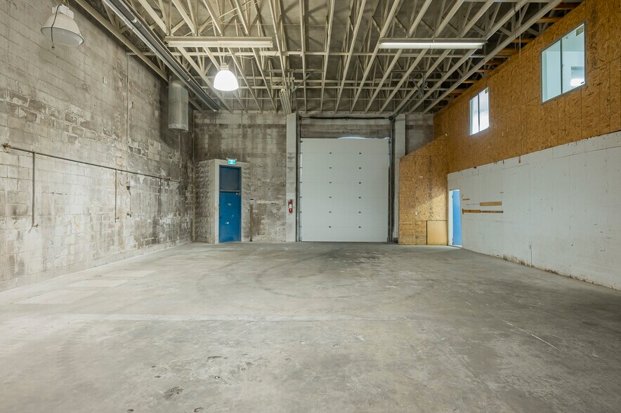 More Photos Of 19134 95A Av, Surrey Warehouse For Sale