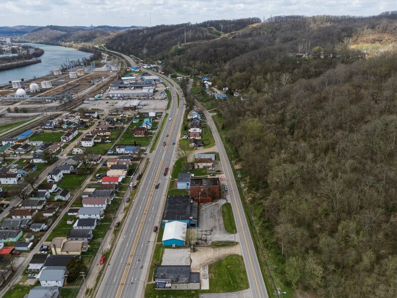 More Photos Of 3122 7th Ave, Charleston Office For Sale