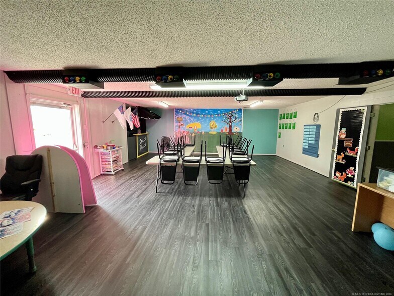 More Photos Of 2710 S Cherokee Dr, Muskogee Religious Facility For Sale