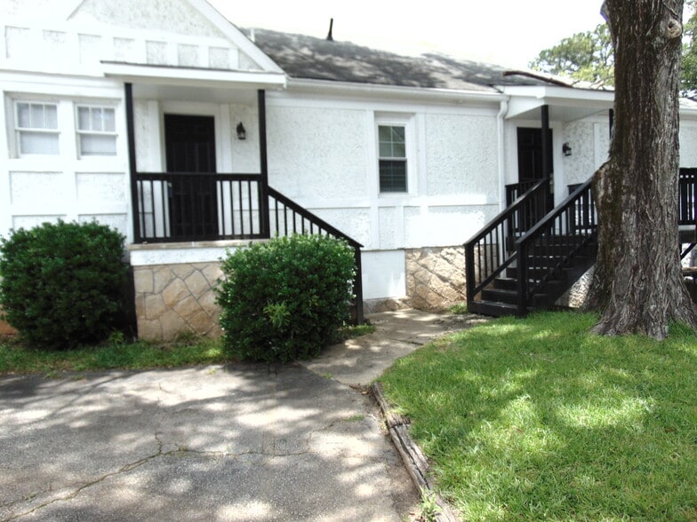 More Photos Of 6277 Memorial Dr, Stone Mountain Medical For Sale