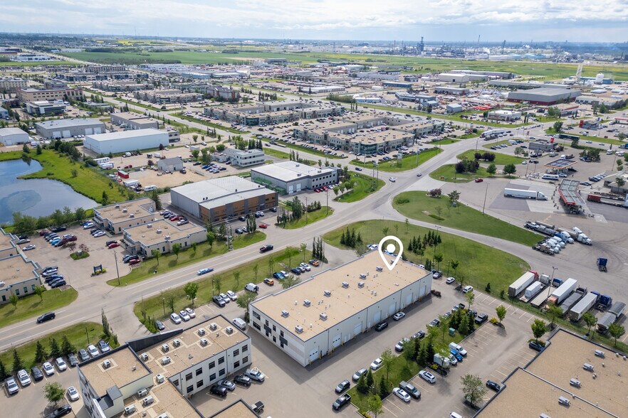 More Photos Of 120 Pembina Rd, Sherwood Park Light Manufacturing For Sale