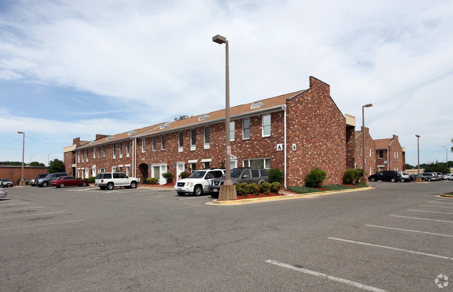 Primary Photo Of 7700 Old Branch Ave, Clinton Office For Lease