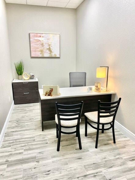 More Photos Of 1211 Tech Blvd, Tampa Manufacturing For Lease