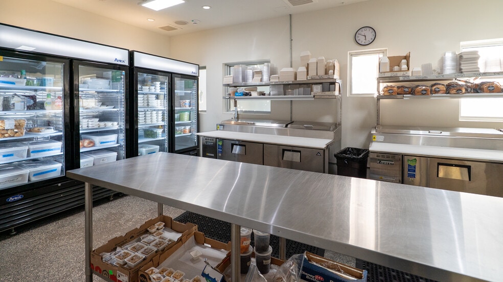 More Photos Of 72 NW 79th St, Miami Restaurant For Sale