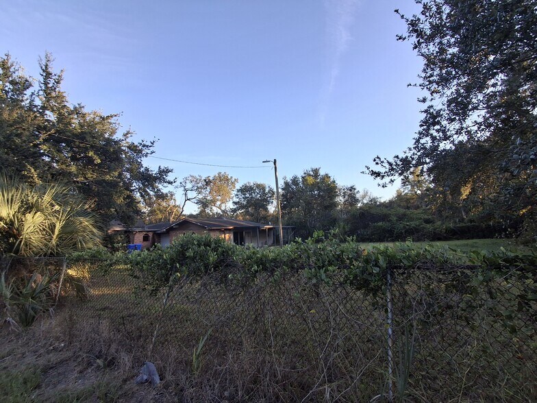 More Photos Of 7219 Anna Ave, Gibsonton Flex For Sale