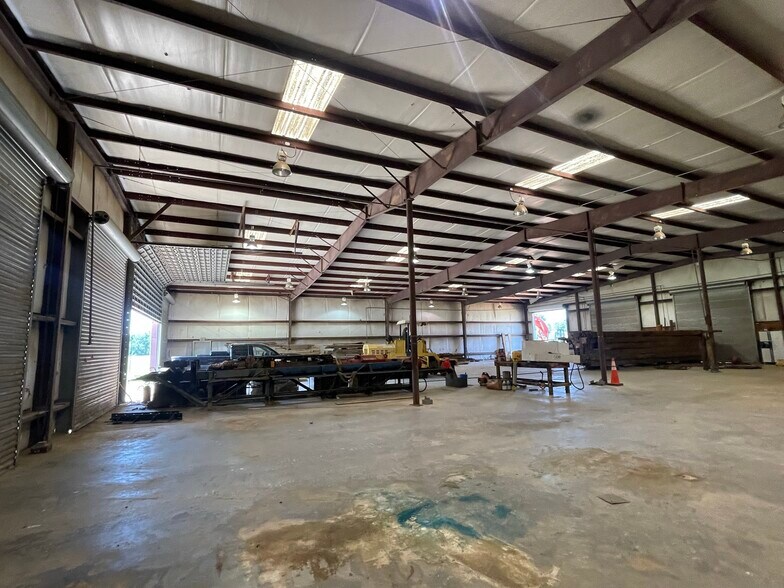More Photos Of 1808 S Main St, Atmore Truck Terminal For Sale