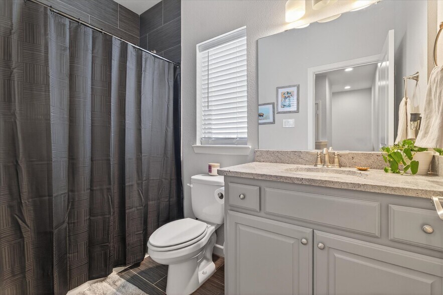 More Photos Of 5353 US Highway 377, Tioga Apartments For Sale