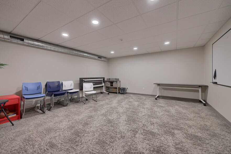 More Photos Of 121 Walnut Hill Rd, Millersville Religious Facility For Sale