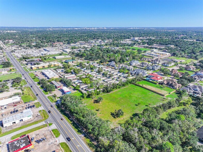 More Photos Of 401 W Edgewood Dr, Friendswood Land For Sale