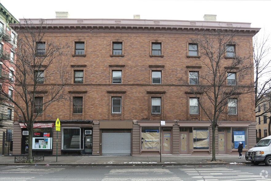 More Photos Of 267 W 139th St, New York Apartments For Lease