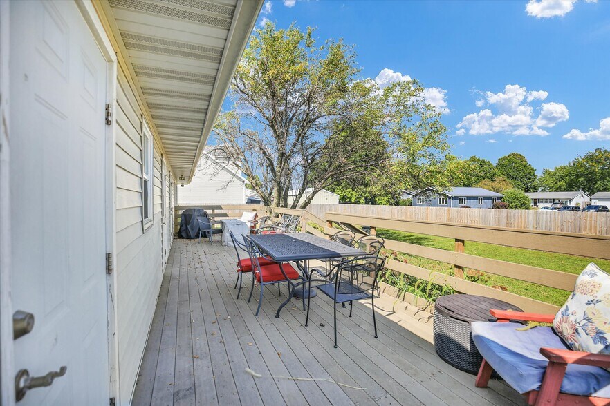 More Photos Of 808 N 3rd St, Saint Joseph Apartments For Sale