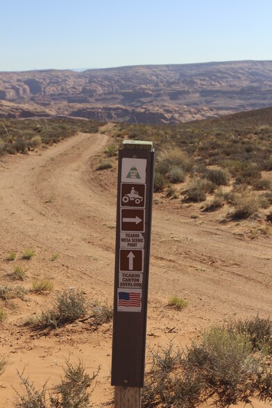 More Photos Of MM 28 Highway 276 Lodge, Lake Powell Hotel For Sale