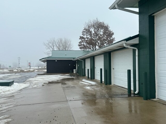 More Photos Of 3619 Mertz Rd, Caro General Retail For Sale