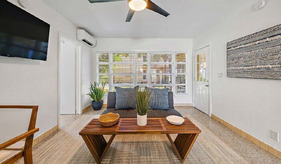 More Photos Of 101 Lucerne Ave, Lake Worth Apartments For Sale