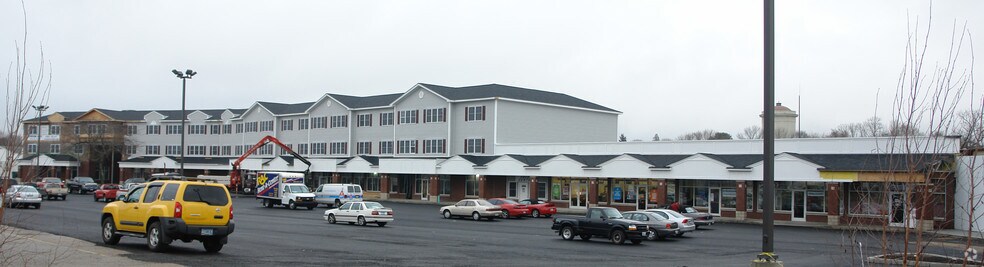 More Photos Of 114-116 Granite St, Westerly Apartments For Lease