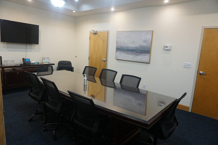 More Photos Of 63 Putnam St, Saratoga Springs Coworking Space
