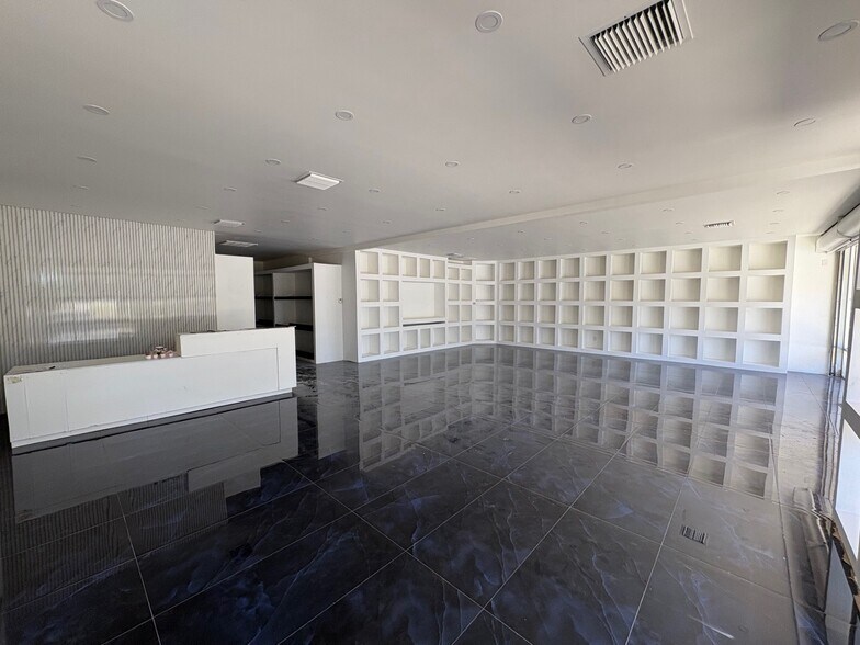 More Photos Of 5201-5299 N State Road 7, Tamarac Storefront For Lease