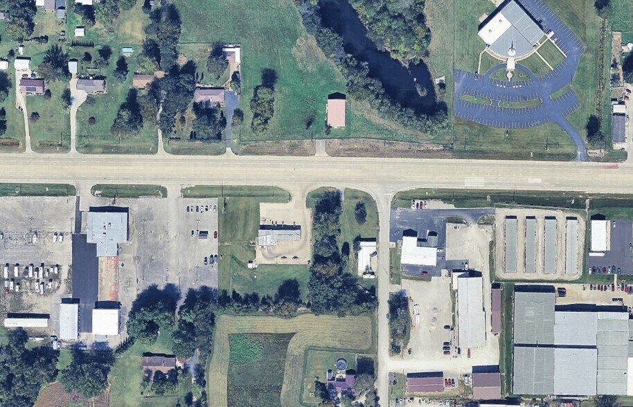 More Photos Of 4111 Hwy 62 W, Boonville Carwash For Sale