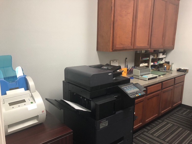 More Photos Of 2068 Talbert Dr, Chico Office For Sale