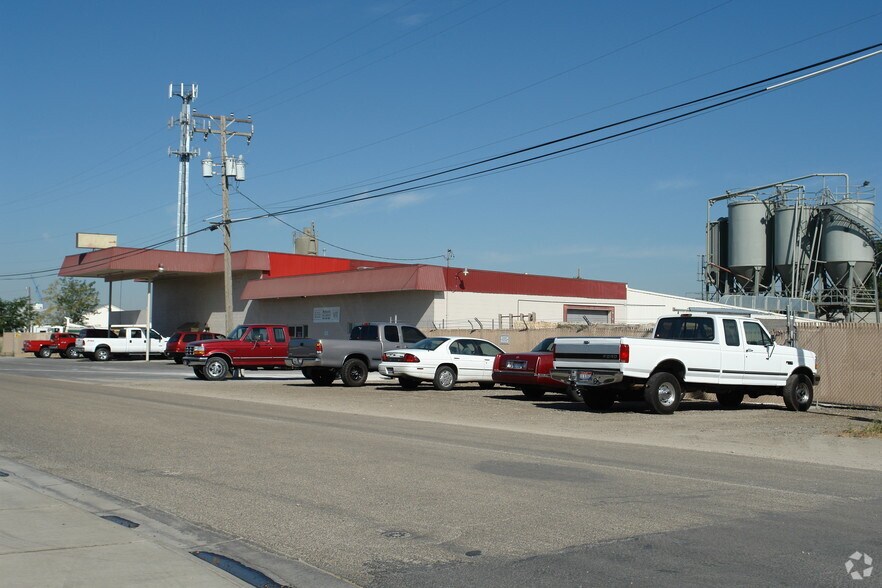 More Photos Of 502-508 E Bower St, Meridian Warehouse For Lease
