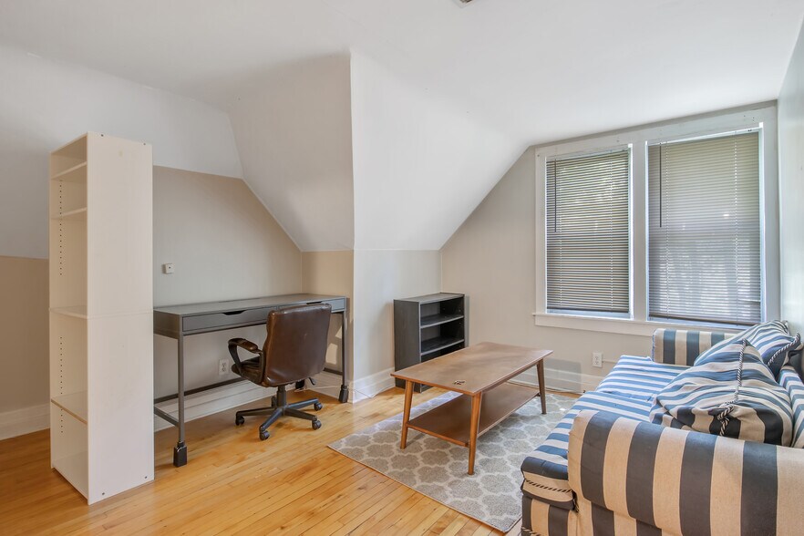 More Photos Of 101 Comstock Ave, Syracuse Apartments For Sale