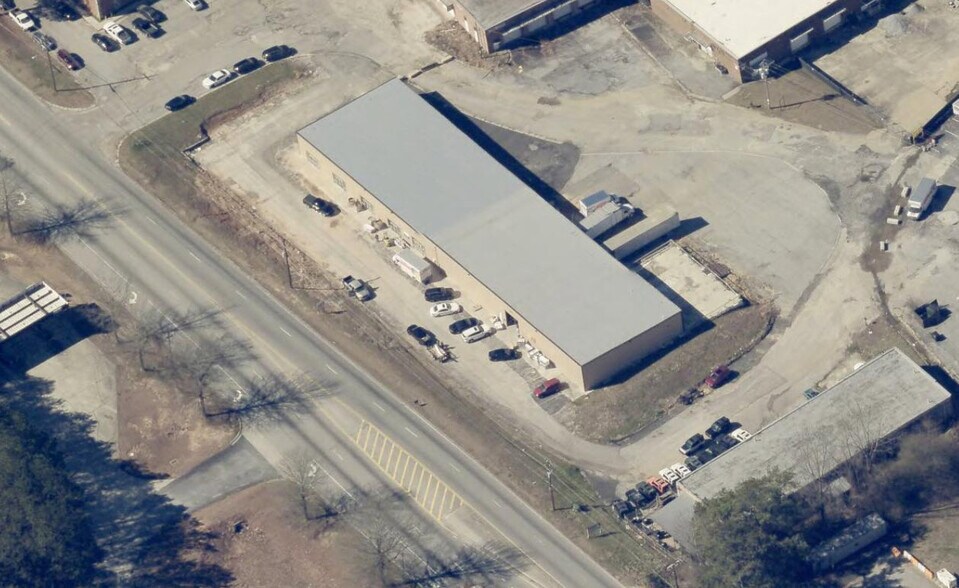 More Photos Of 2485 Lithonia Industrial Blvd, Lithonia Warehouse For Sale