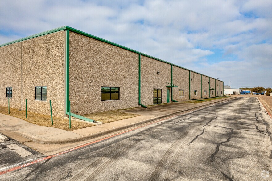 More Photos Of 4501 Roy J Smith Dr, Killeen Office For Lease