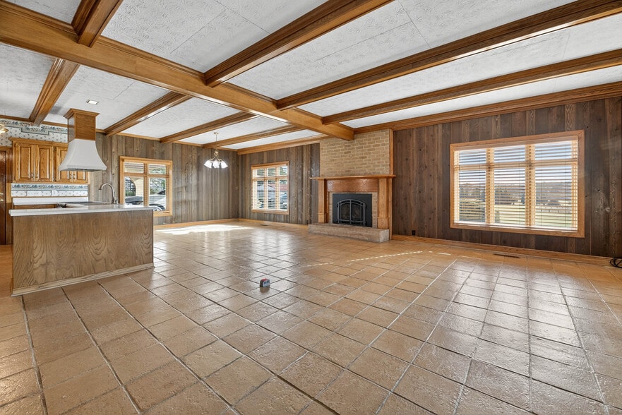 More Photos Of 221 John Ray Ln, Eastaboga Industrial For Sale