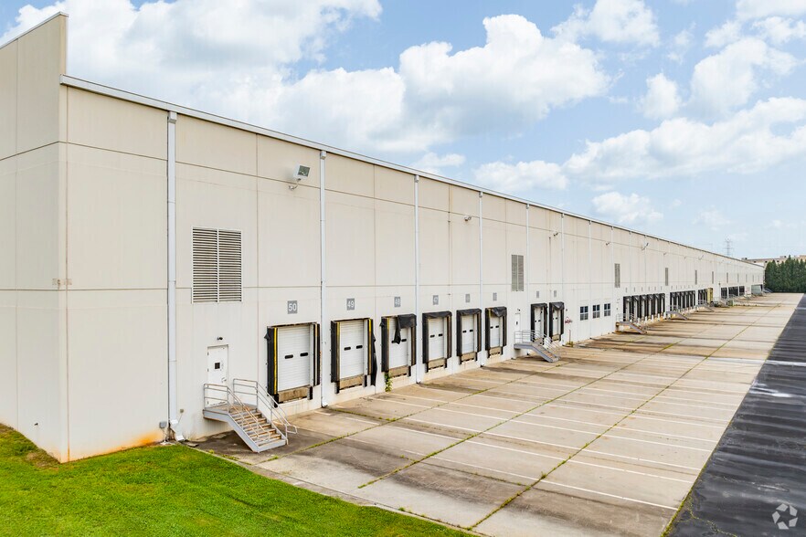 More Photos Of 621 Lincoln County Parkway Ext, Lincolnton Warehouse For Lease