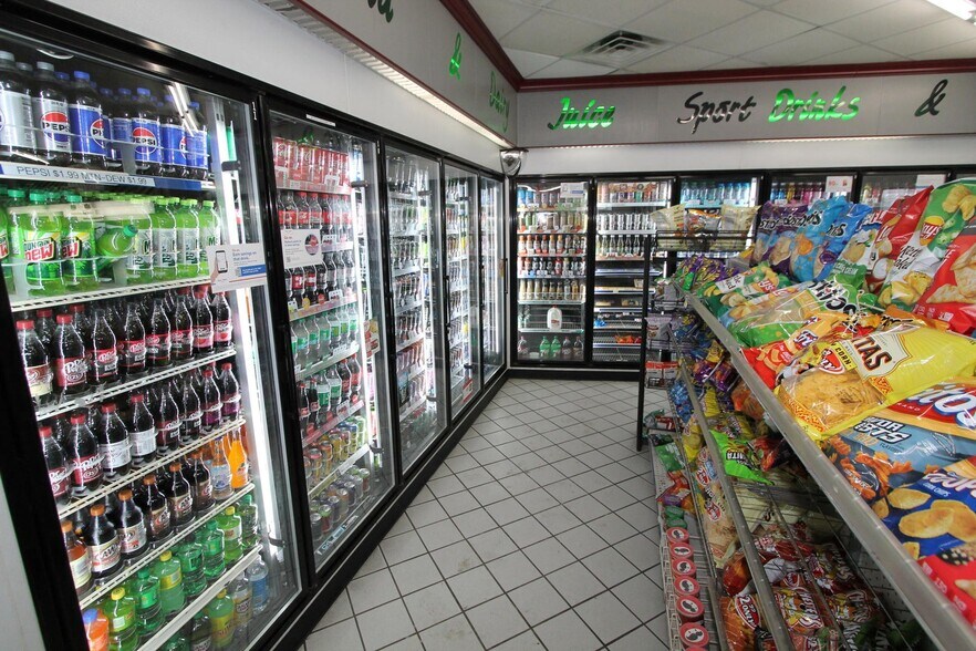 More Photos Of 600 Milwaukee Rd, Clinton Service Station For Sale