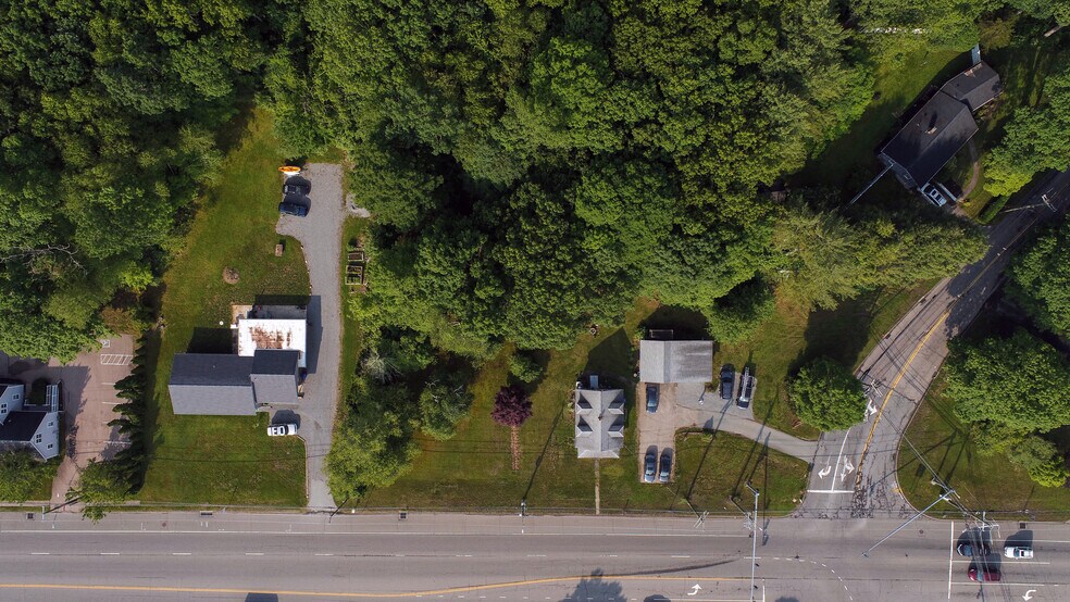 More Photos Of 414 Liberty St, Pawcatuck Specialty For Sale