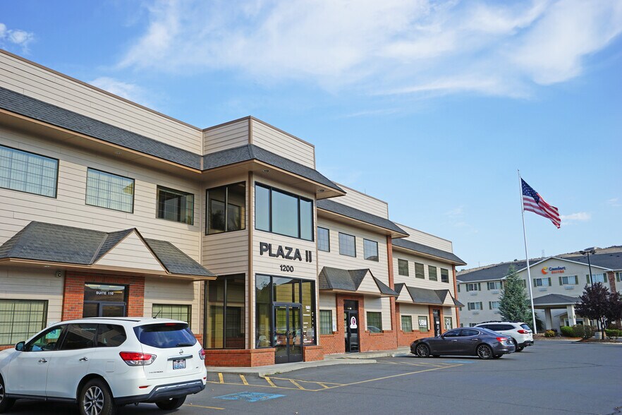 More Photos Of 1200 Chesterly Dr, Yakima Office For Lease