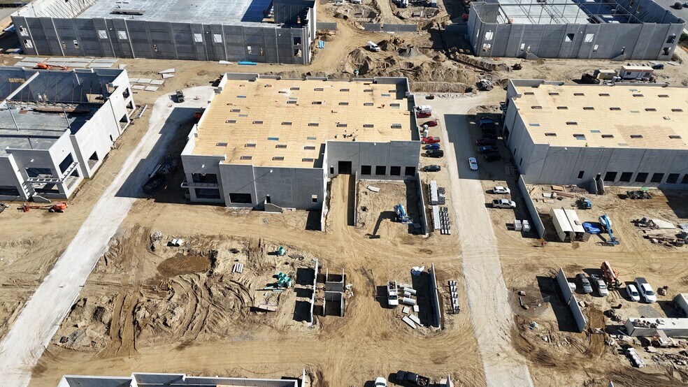 More Photos Of 4486 Mission Blvd, Montclair Warehouse For Sale