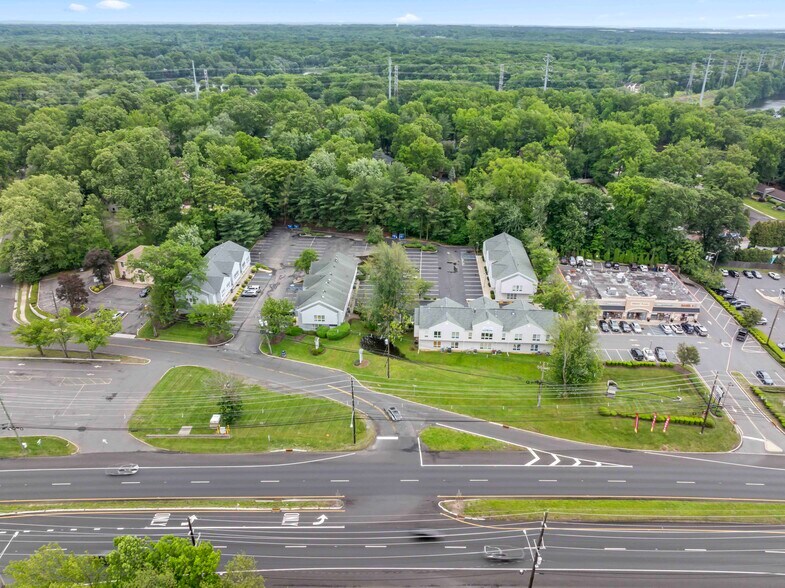 More Photos Of 1594-1600 US Highway 130, North Brunswick Medical For Sale