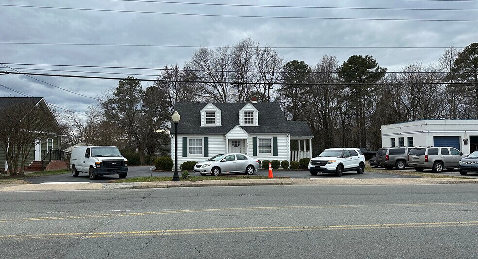 More Photos Of 605 E Nine Mile Rd, Highland Springs Office Residential For Sale