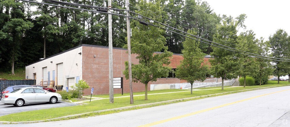 Primary Photo Of 333 Adams St, Bedford Hills Light Distribution For Lease